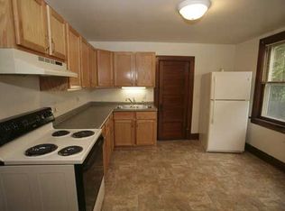 223 W Hewitt Ave, Marquette, MI 49855