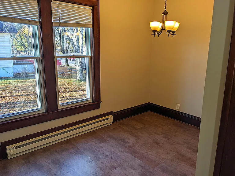 607 W Madison St #1 — Photo 4