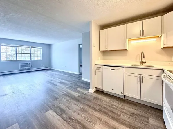 130 North St #2, Newtonville, MA 02460