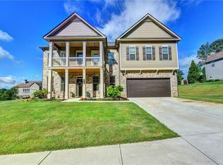 3735 Spring Place Ct, Loganville, GA 30052