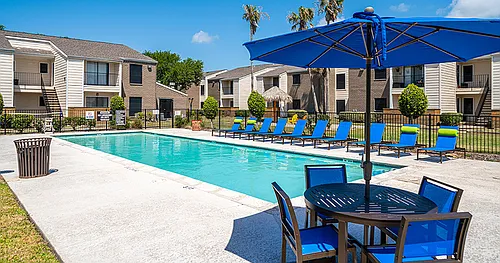 Captain's Landing Apartments Photo 1