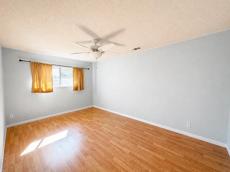 1773 Royal Way — Photo 11