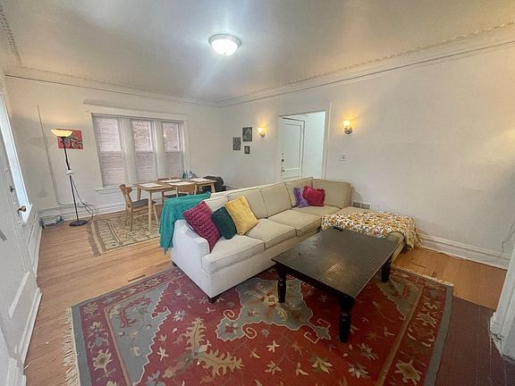 4th image of 1245 W North Shore Ave #1