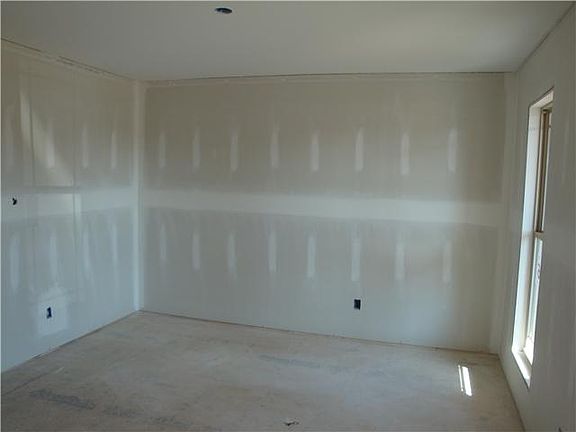 3rd image of 976 Autumnwood Farms Lot 976