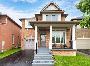 416 The Bridle Walk, Markham, ON L6C 2M5