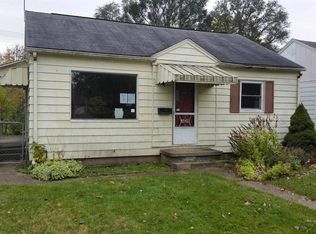 1626 E Calvert St, South Bend, IN 46613