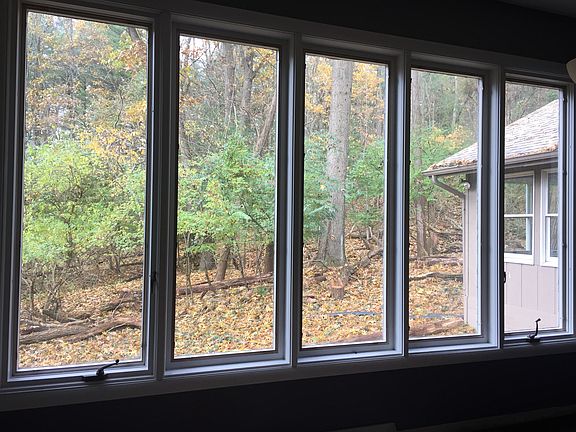 4th image of 50777 Chateau Ct