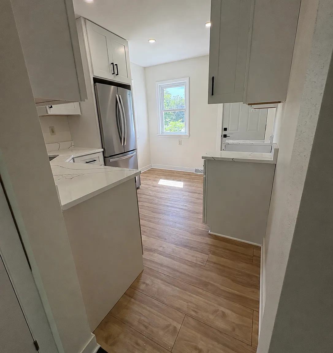 1 bed, 800 sqft, $1,200 — Photo 3
