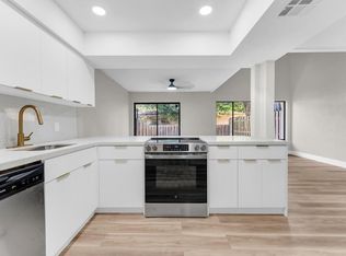 4281 NW 76 Avenue, Davie, FL 33328
