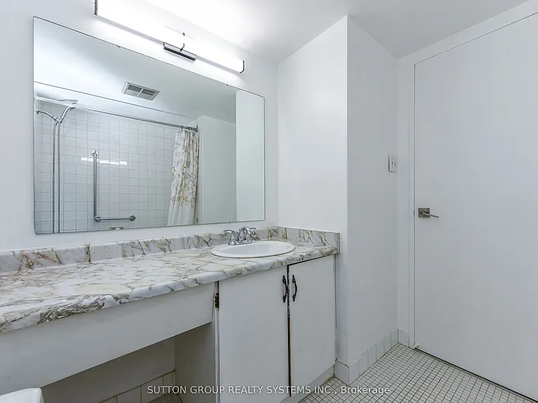 2055 Upper Middle Rd #705 — Photo 28