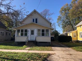 719 Grove St, Oshkosh, WI 54901