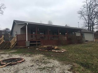 6037 S Owensburg Rd, Owensburg, IN 47453