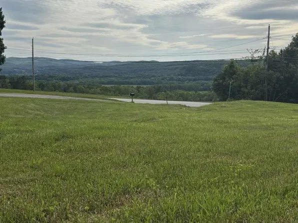 6 Dartsmouth College Highway, Haverhill, NH 03765
