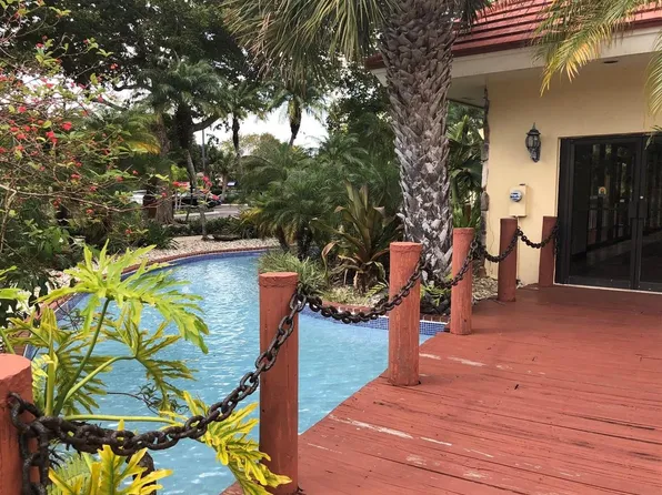 8103 Camino Real #C-407, Miami, FL 33143