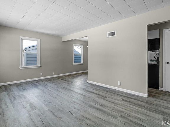 5th image of 9920 Northgate Dr