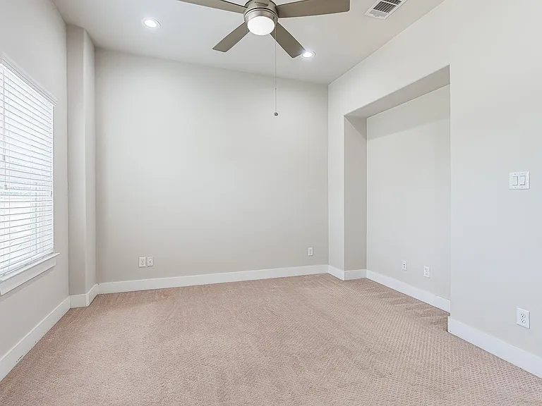 5813 Petty St #C — Photo 18
