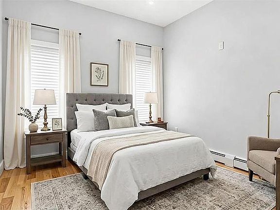5th image of 506 E 183rd St