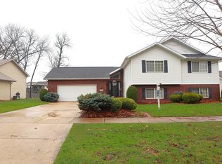 7208 Bracken Pkwy, Hobart, IN 46342