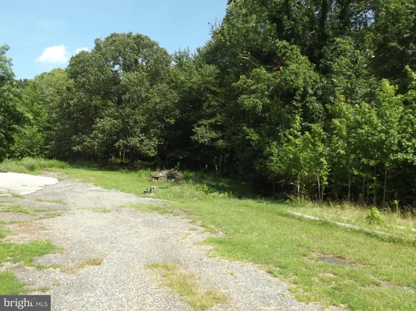 Neck Rd, Aquasco, MD 20608