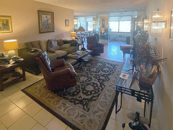 5th image of 4702 Fountains Drive #305