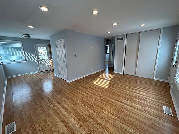 2nd image of 500 S Edgewood Ave