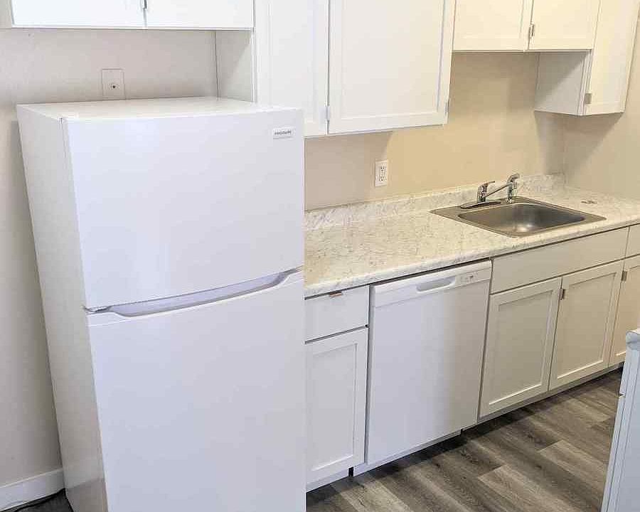 1st image of 2266 Duluth St N APT 302