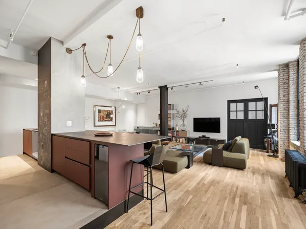 29 East 22nd Street 3N image 3 of 11