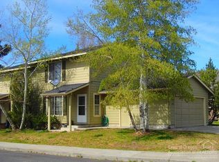 2839 NE Hidden Brook Pl, Bend, OR 97701