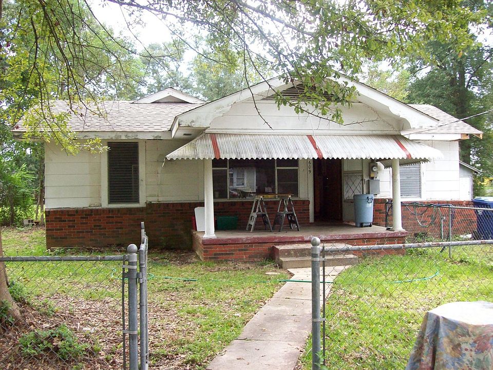 1st image of 609 Clairborne Ave