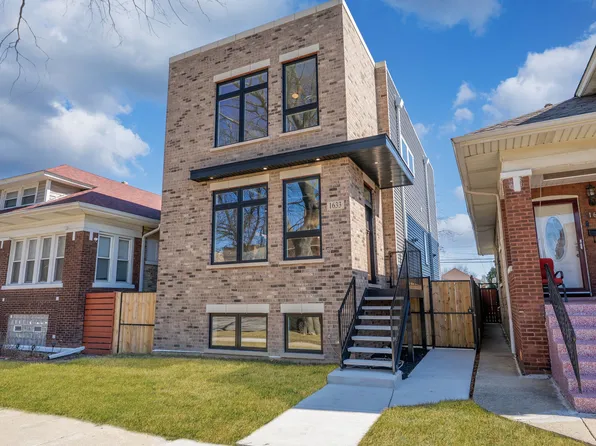 (undisclosed Address), Chicago, IL 60639