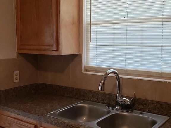 3rd image of 4427 E BESSIE Circle