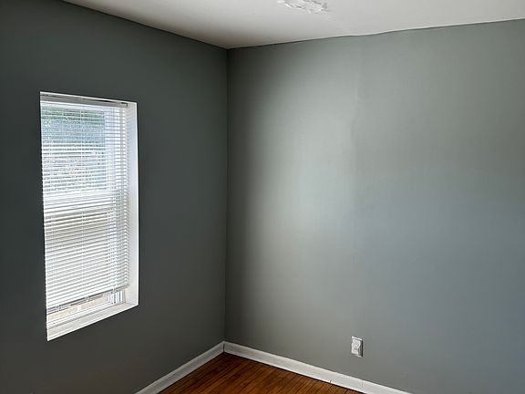 5th image of 3509 E 96th St #2C