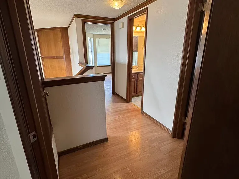 2128 Meench Dr — Photo 19