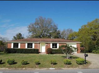 3135 Bent Oak Dr, Pensacola, FL 32526