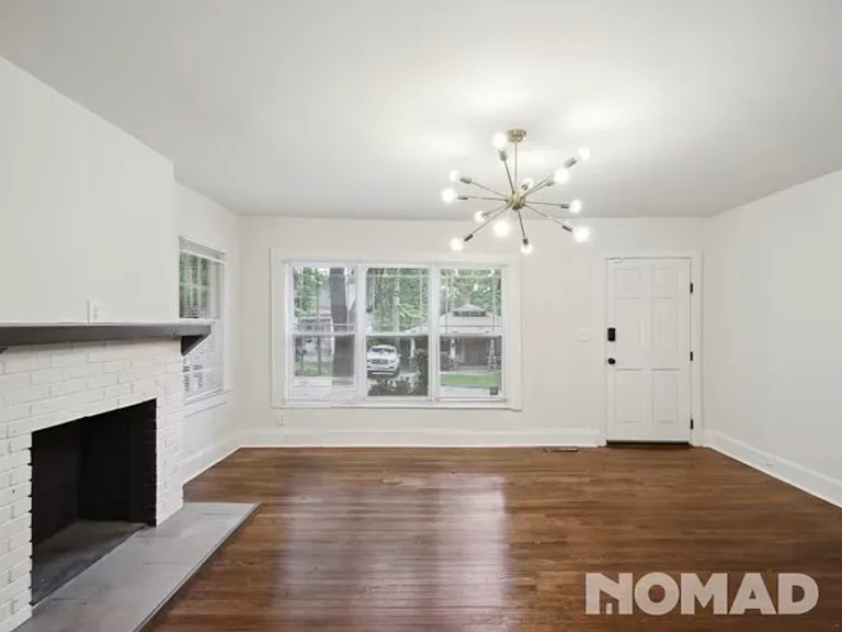 1370 Carnegie Ave — Photo 7