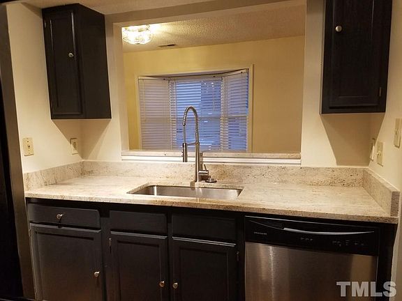 3rd image of 345 D E Montcastle Dr