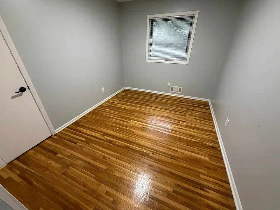 Small Bedroom