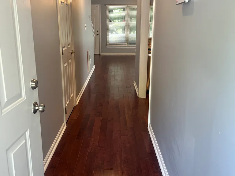 825 Edwards St #B — Photo 4