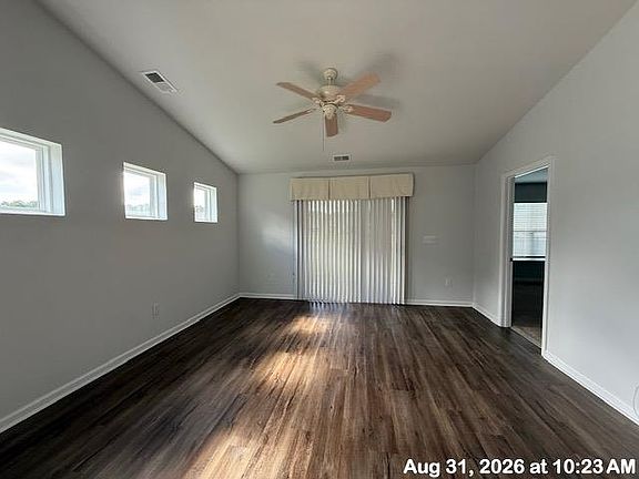 5th image of 1120 Hickory Knob Ct.