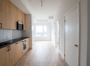 3250 Carding Mill Trl #505, Oakville, ON L6M 0Z5