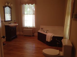 41 Main St, Windsor, VT 05089