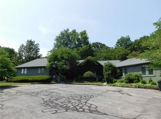 110 E Hale Lake Rd, Warrensburg, MO 64093
