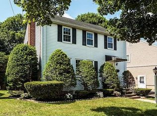 9 Dianne Rd, Medford, MA 02155