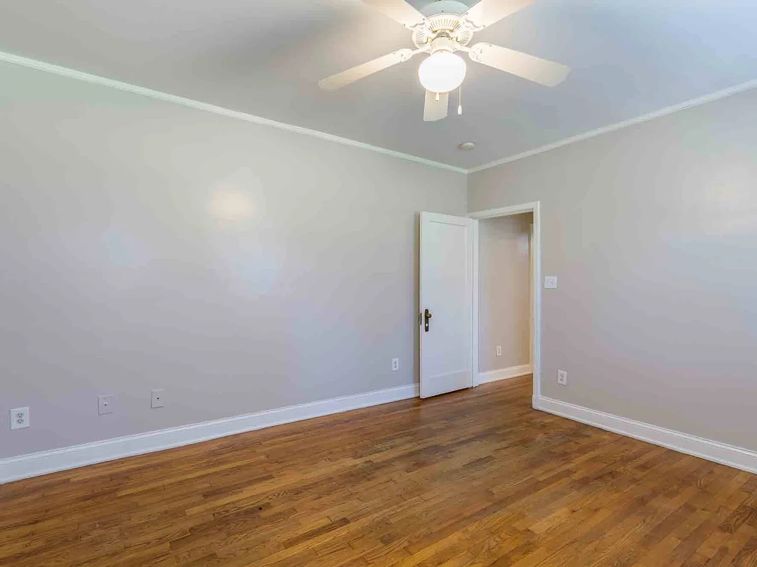 Kinston Oaks Apartments — Photo 2