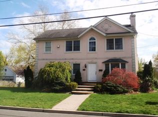 44 Magnolia Ave, Cresskill, NJ 07626
