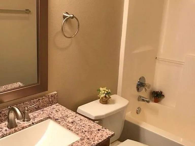 3140 Stratus Dr — Photo 10