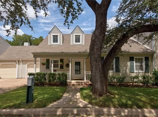 3884 Williamsburg Cir, Austin, TX 78731