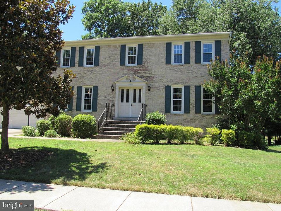 1st image of 15818 Vista Dr
