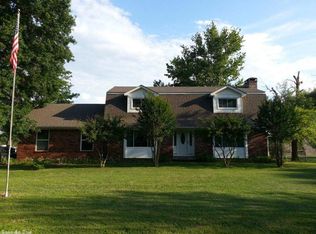6405 Noble Rd, Jacksonville, AR 72076