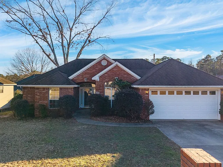 12711 Misty Creek Dr — Photo 2